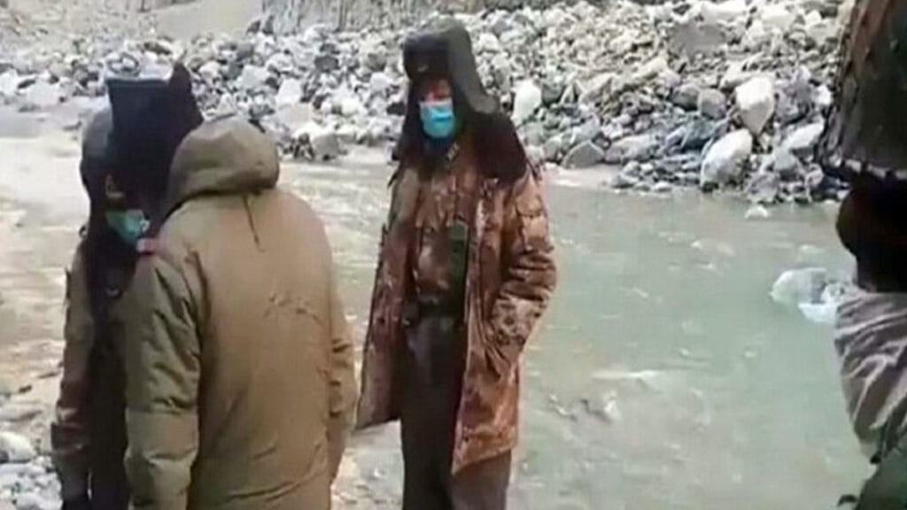 सीमा पर भारतीय और चीनी सैनिकों के बीच झड़प