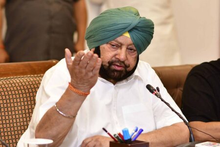 Chandigarh: Punjab Chief Minister Captain Amarinder Singh addresses a press conference in Chandigarh, on May 23, 2019. (Photo: IANS)