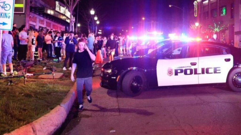 अमेरिका में गोलीबारी, 2 की मौत, 4 घायल