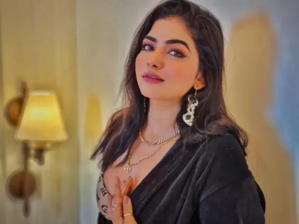 saba khan jpg webp