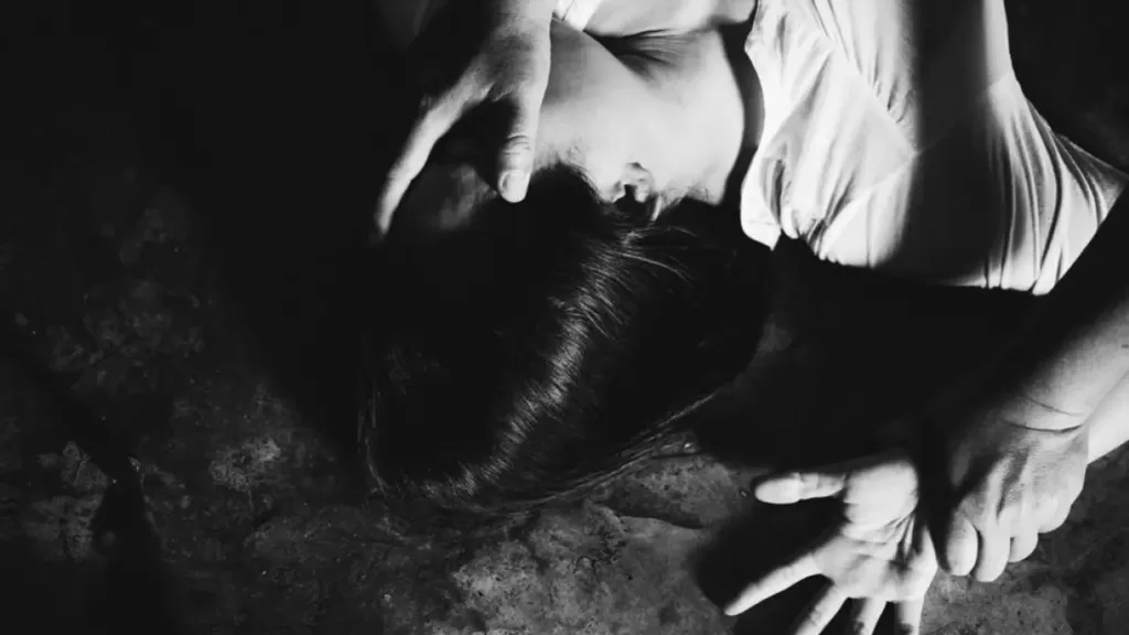 सोशल मीडिया ने बर्बाद कर दी नाबालिग की जिंदगी