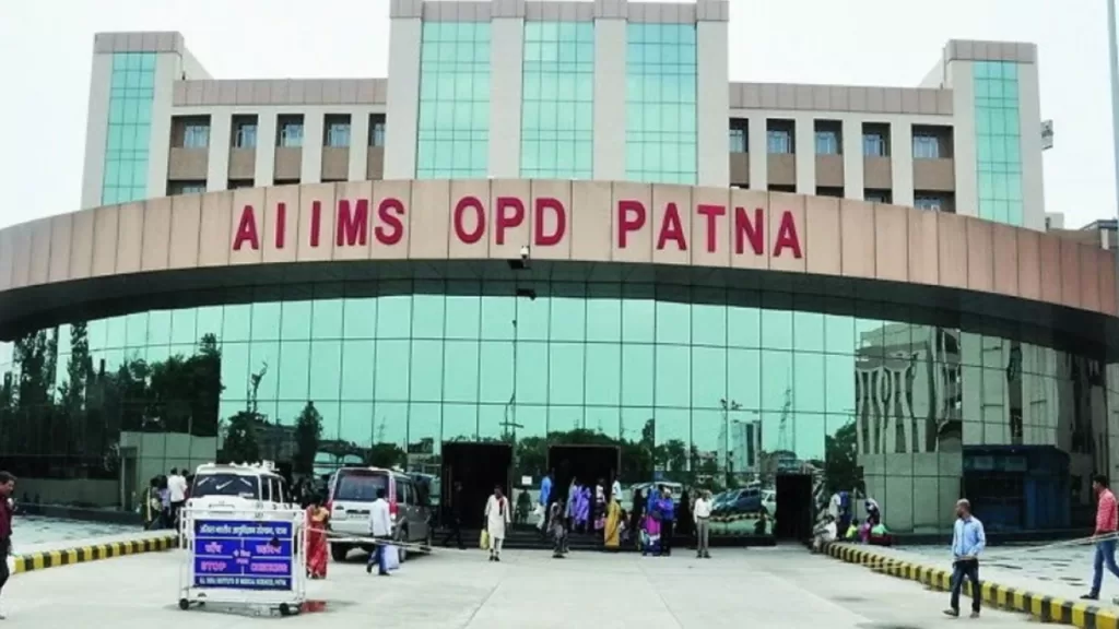 प्रोफेसर-सहायक प्रोफेसर पदों पर निकलीं भर्तियां