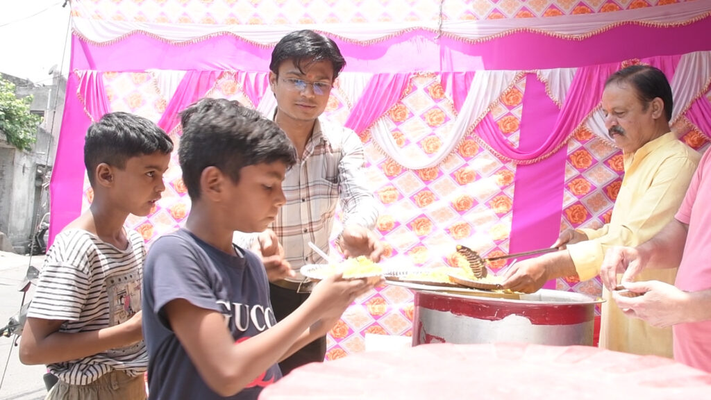 मासिक अन्न सेवा बनेगा मिसाल: आलोक सिसोदिया 6 DSC 8995.MP4.Still001