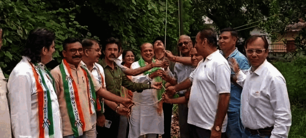 Meerut Journalist Club में स्वतंत्रता दिवस पर हुआ ध्वजारोहण समारोह