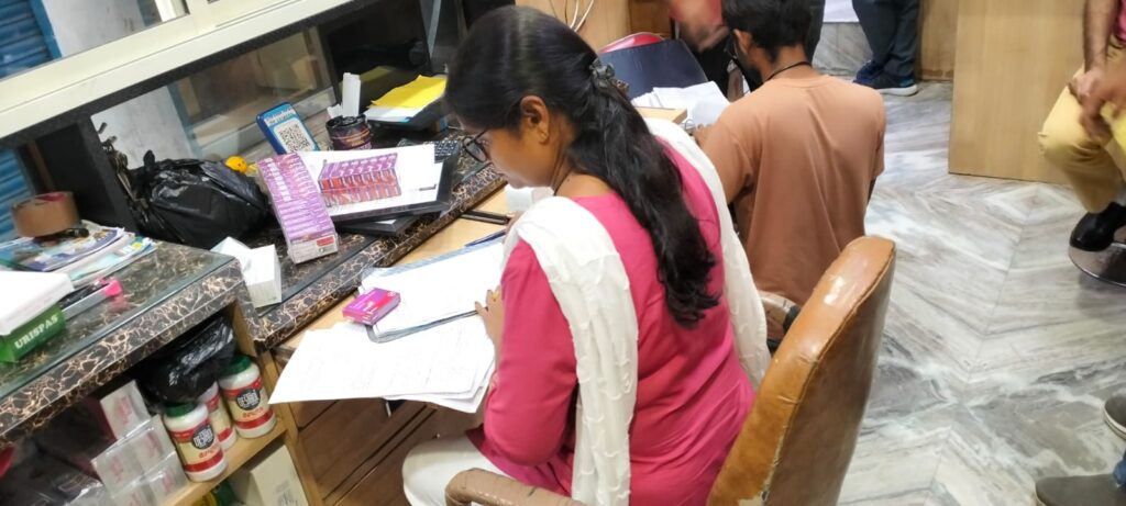 बरेली में नकली दवा कारोबार, छापामारी से हिला थोक बाजार