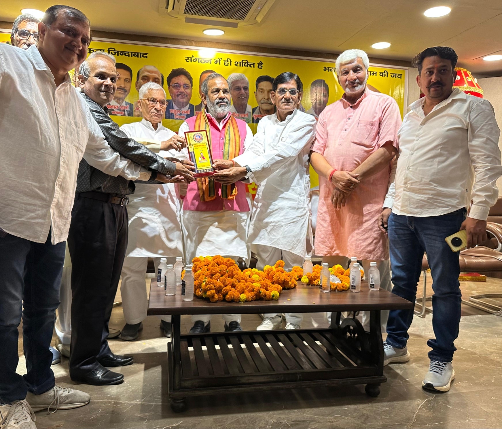 अखिल भारतीय ब्राह्मण हीरोज संगठन ने किया ब्राह्मण प्रतिभा सम्मान समारोह का आयोजन