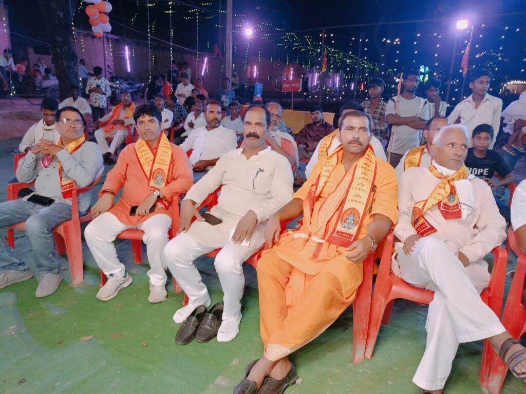 Lion riding tableaux were taken out in Maurya Basti