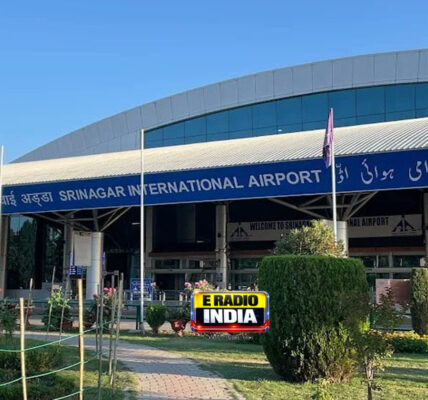 कैबिनेट ने श्रीनगर अंतरराष्ट्रीय हवाई अड्डे पर 1,677 करोड़ रुपए की लागत के सिविल एन्क्लेव के विकास को मंजूरी दी 5 कैबिनेट ने श्रीनगर अंतरराष्ट्रीय हवाई अड्डे पर 1,677 करोड़ रुपए की लागत के सिविल एन्क्लेव के विकास को मंजूरी दी