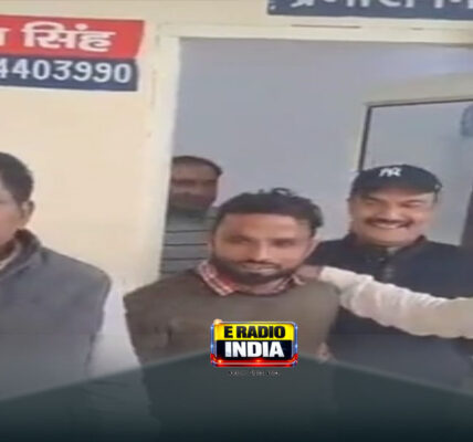 छह हजार की घूस लेते संविदा लाइनमैन रंगे हाथ गिरफ्तार