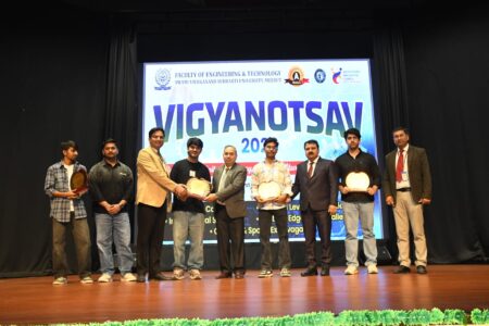 “विज्ञान, नवाचार और एआई का संगम: सुभारती में विज्ञानोत्सव 2026 ने पकड़ी रफ्तार” 3 “विज्ञान, नवाचार और एआई का संगम: सुभारती में विज्ञानोत्सव 2026 ने पकड़ी रफ्तार”