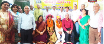 In Meerut, the fanfare for 'Some Moments Dedicated to Love' rang out loud.