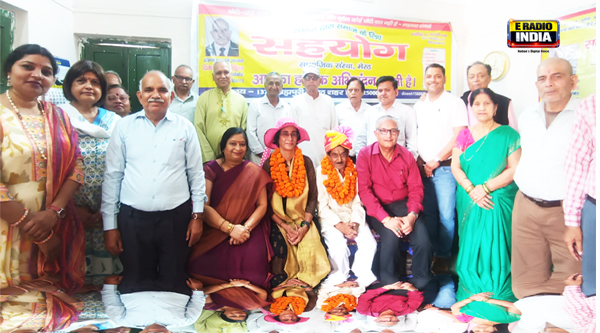 In Meerut, the fanfare for 'Some Moments Dedicated to Love' rang out loud.