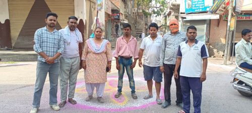 वार्ड 54 में ईदुल अज़हा पर सफाई व्यवस्था दुरुस्त रखने के लिए विशेष अभियान 2 ईदुल अज़हा से पहले मेरठ के वार्ड 54 में विशेष सफाई अभियान चलाया गया, पार्षद शाहिद ने व्यवस्थाओं का निरीक्षण किया।