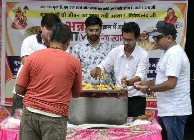 16th Ann Sewa: ई रेडियो इंडिया का 16वां मासिक अन्न सेवा अभियान बना मानवता की मिसाल 17 16th Ann Sewa 10