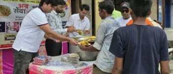 16th Ann Sewa: ई रेडियो इंडिया का 16वां मासिक अन्न सेवा अभियान बना मानवता की मिसाल