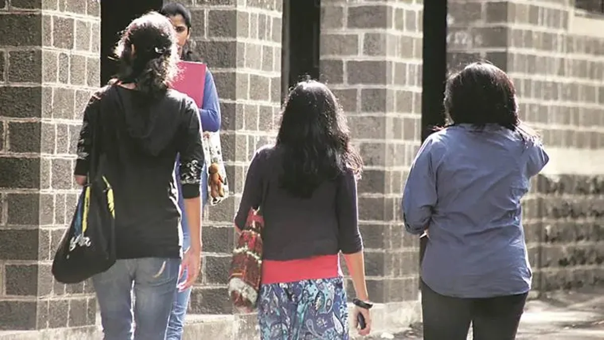 वारदात के बाद नहीं पहले चाहिए सुरक्षा 1 Lady Security