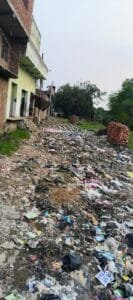 नवाबगढ़ी में कीचड़ से अटकी ग्रामीणों की राह नारकीय हालात से बढ़ी परेशानी 6 WhatsApp Image 2026 09 01 at 8.04.32 PM