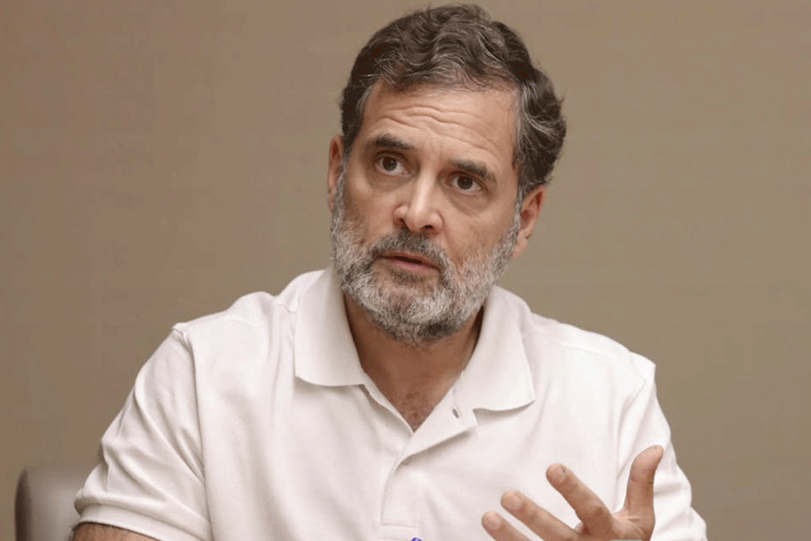 1792314080 1791019028 rahul gandhi