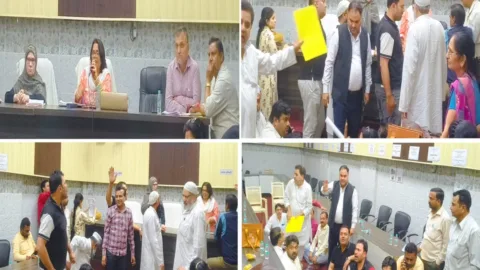 समोसे के साथ पेड़ा नहीं मिला तो भड़के सभासद