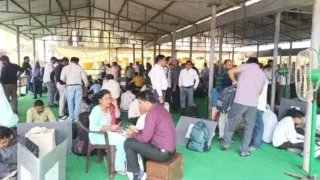 आईटीआई सकेत से रवाना हुई पोलिंग पार्टी,कड़ी सुरक्षा में होगा एमएलसी चुनाव