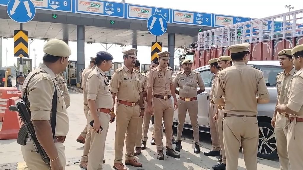 जंतर-मंतर प्रोटेस्ट को लेकर पूरे जिले की नाकेबंदी 3 e7de47cb d114 4866 bcb6 0d09f8378968