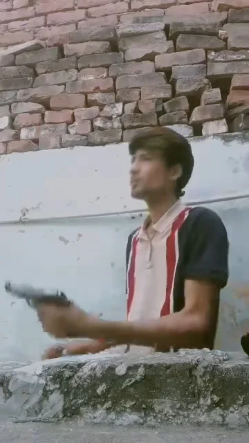 छेड़छाड़ और हवाई फायरिंग के आरोपी उजेर का पिस्टल से फायरिंग करते वीडियो वायरल