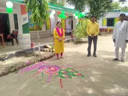 शिक्षकों ने चलाया सफाई अभियान,मेरठ में एक महीना दस दिन बाद खुले स्कूल 4 शिक्षकों ने चलाया सफाई अभियान,मेरठ में एक महीना दस दिन बाद खुले स्कूल