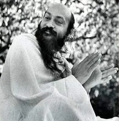 विपरीत होना जरूरी है: ओशो 1 Osho Pic