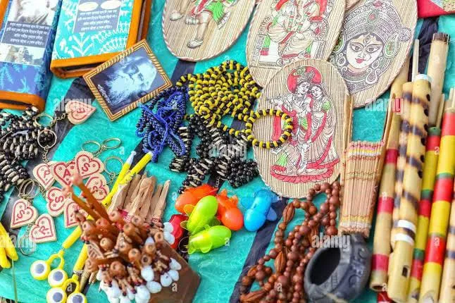 कुंभ में हस्तशिल्पियों को मिला बाजार 6 कुंभ में हस्तशिल्पियों को मिला बाजार