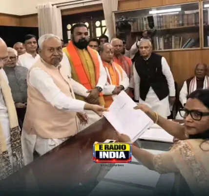 Nitish Kumar ने राज्यसभा के लिए भरा नामांकन, नए मुख्यमंत्री को लेकर अटकलें तेज